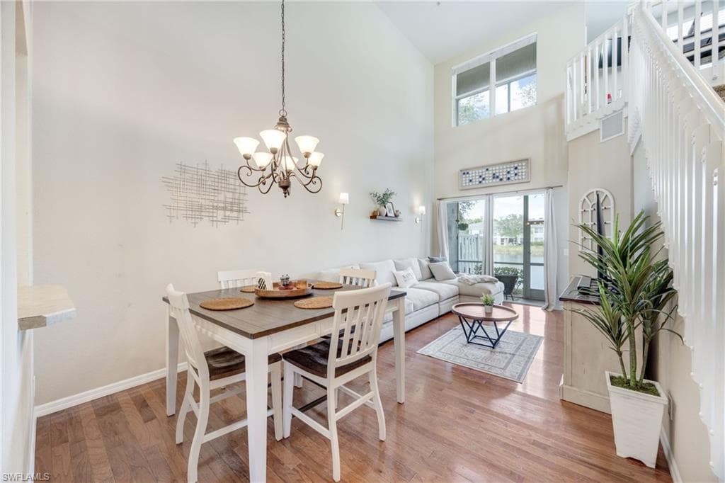 1320 Mariposa CIR # 104, NAPLES FL 34105-7