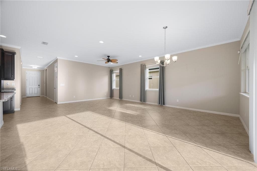 2899 Sunset Pointe CIR, CAPE CORAL FL 33914-10