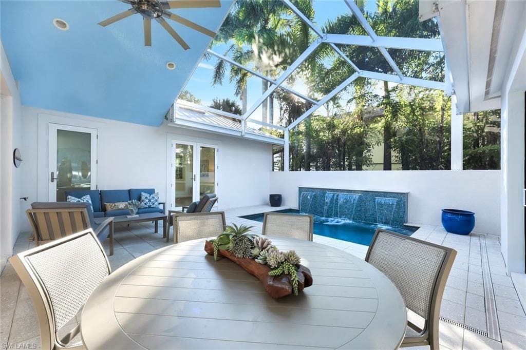 2100 Curtis ST, NAPLES FL 34112-20