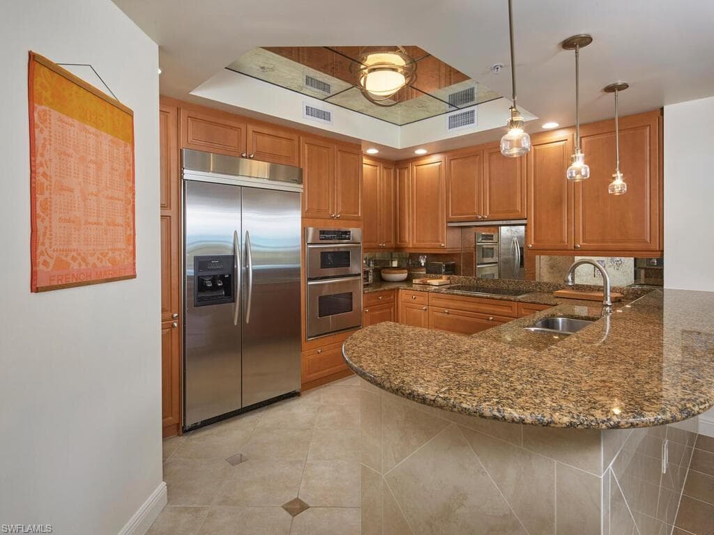 23850 Via Italia CIR 504-5