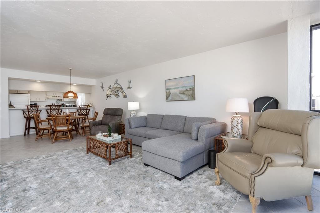 25810 Hickory BLVD # 505, BONITA SPRINGS FL 34134-2
