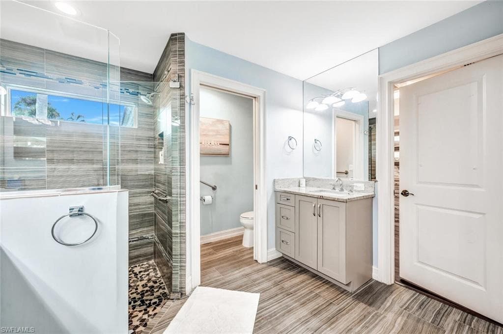 299 Mel Jen DR, NAPLES FL 34105-22