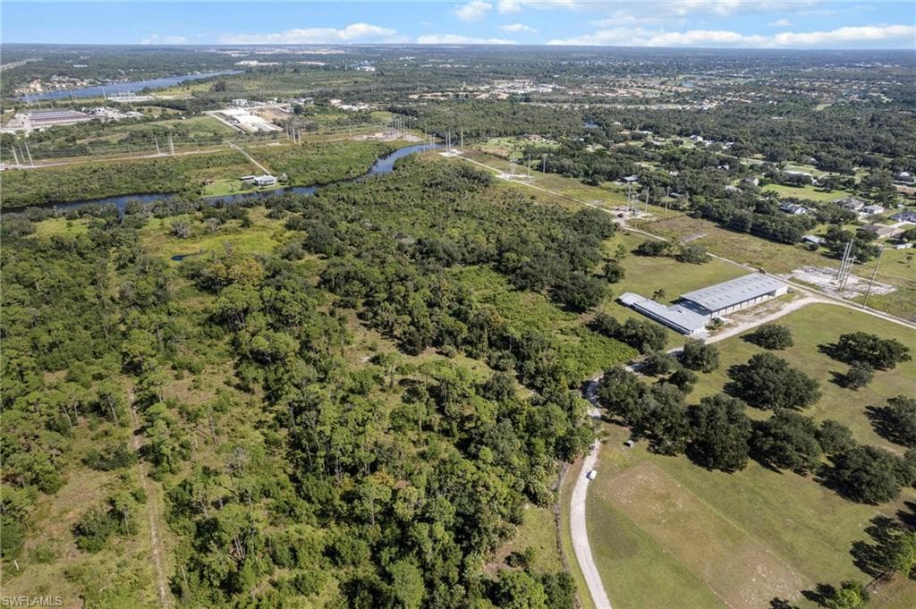 11281 Long RD, FORT MYERS FL 33905-16