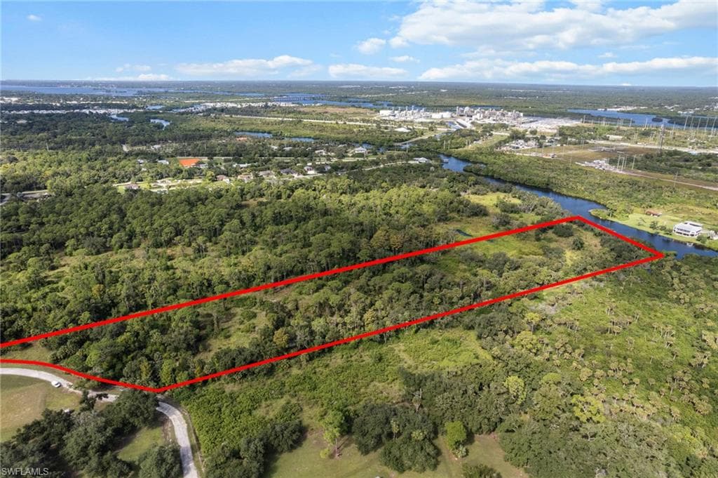 11281 Long RD, FORT MYERS FL 33905-9