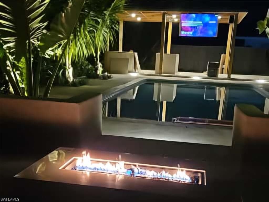 1560 Ricardo AVE, FORT MYERS FL 33901-42