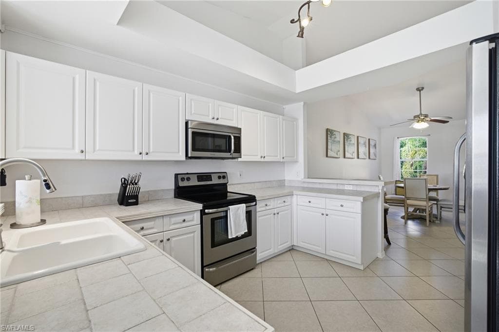 13831 Eagle Ridge Lakes DR # 202, FORT MYERS FL 33912-14