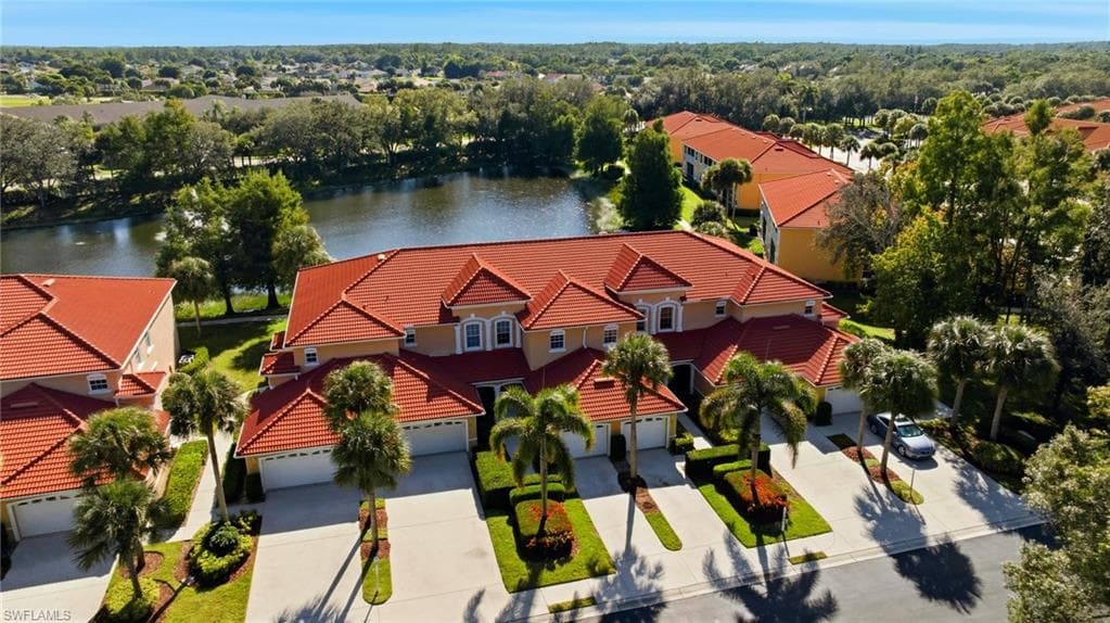 13831 Eagle Ridge Lakes DR # 202, FORT MYERS FL 33912-29