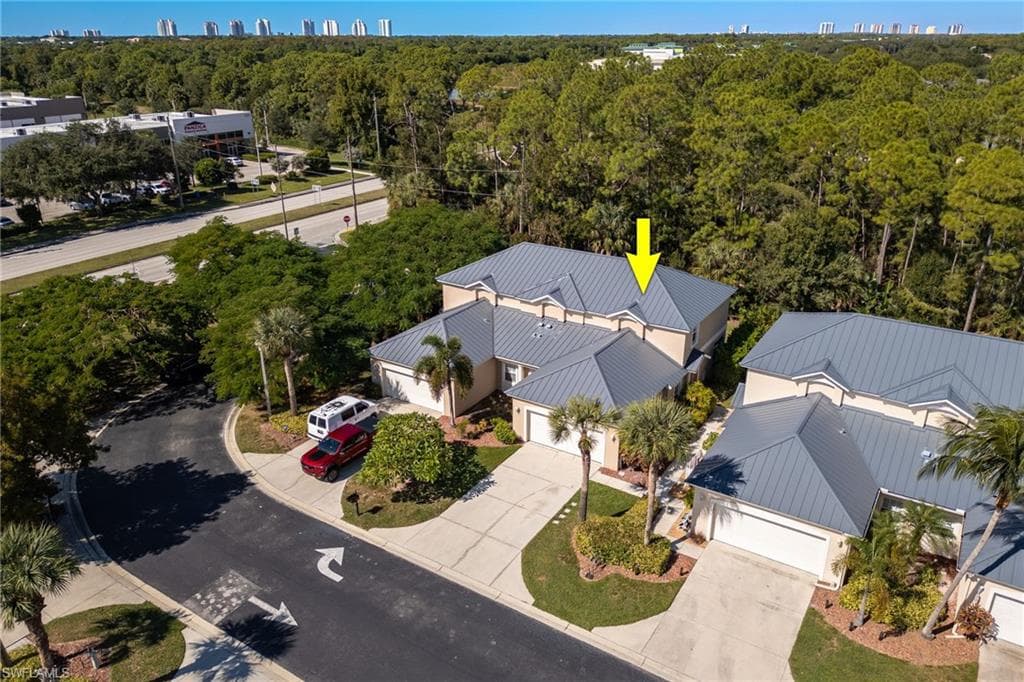 9792 Glen Heron DR, BONITA SPRINGS FL 34135-37