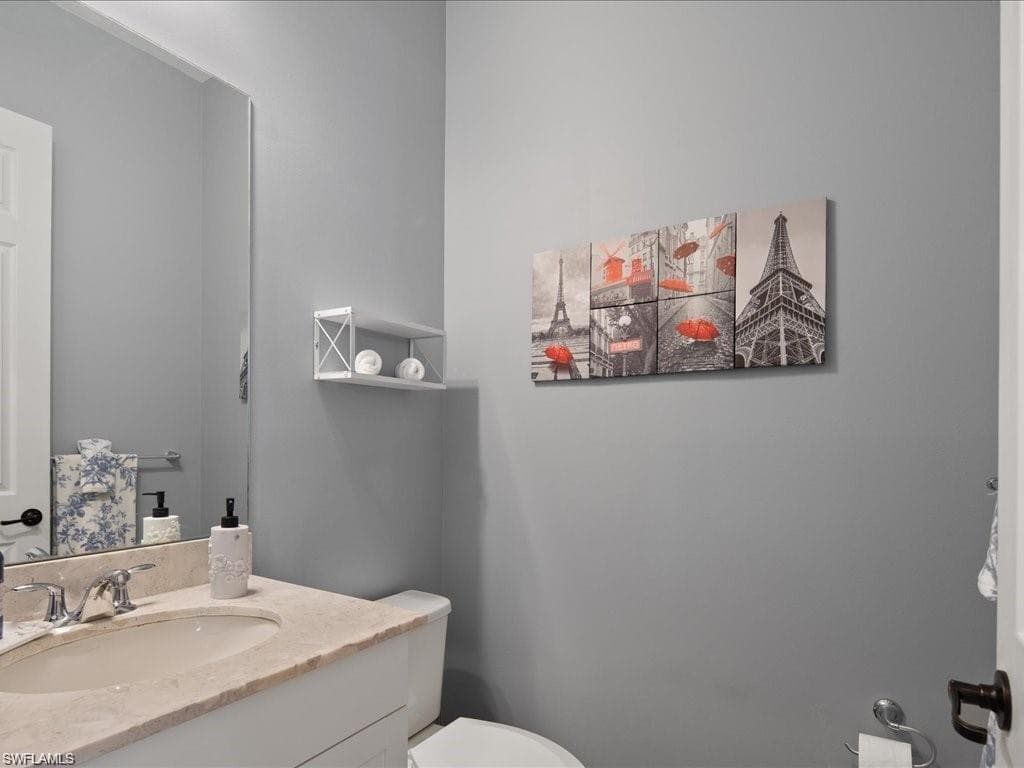 8812 Madrid CIR, NAPLES FL 34104-28