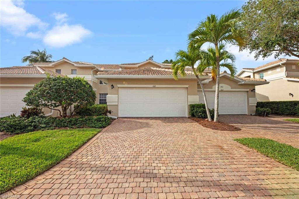 3311 S Coconut Island DR # 102, ESTERO FL 34134-38