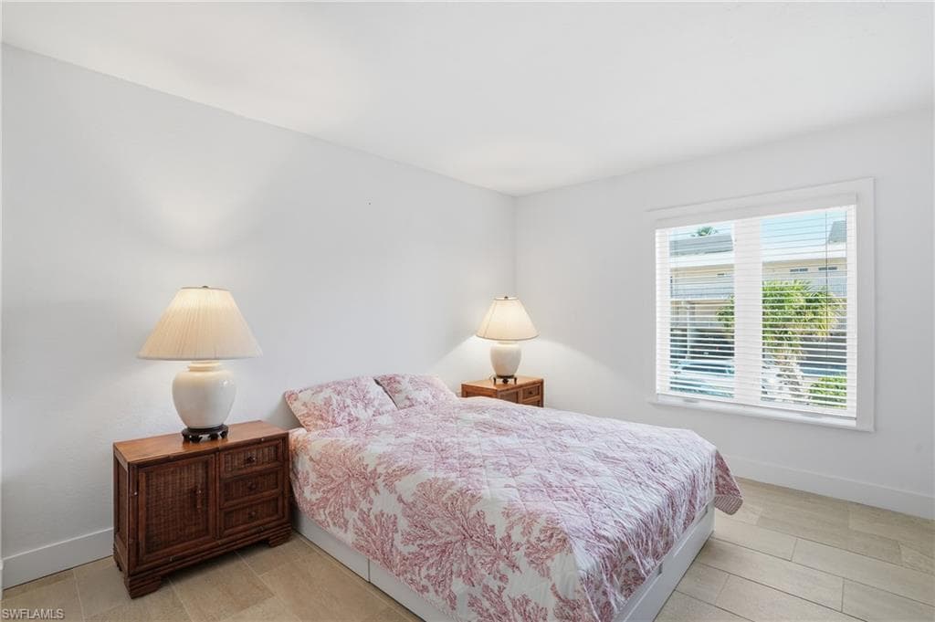 200 Periwinkle WAY # 233, SANIBEL FL 33957-26