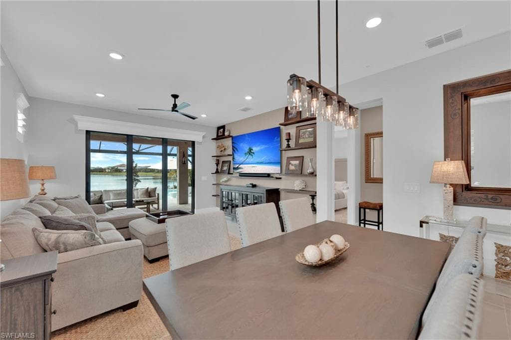 20240 Napa LOOP, ESTERO FL 33928-5