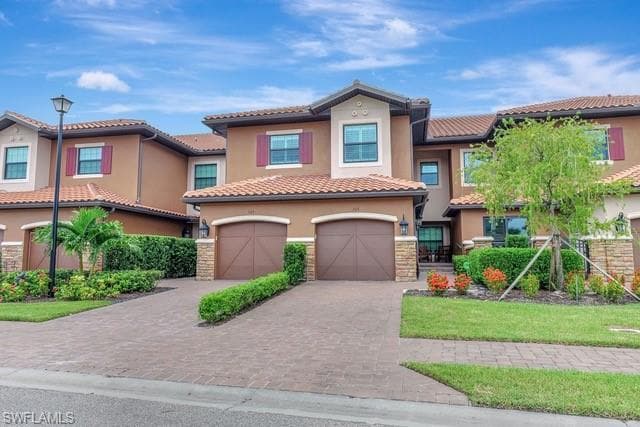 9637 Montelanico LOOP 203-2