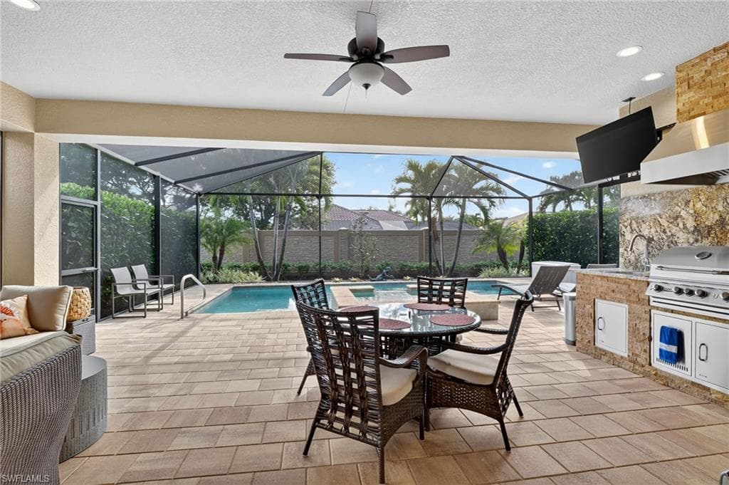 23332 Sanabria LOOP, BONITA SPRINGS FL 34135-25