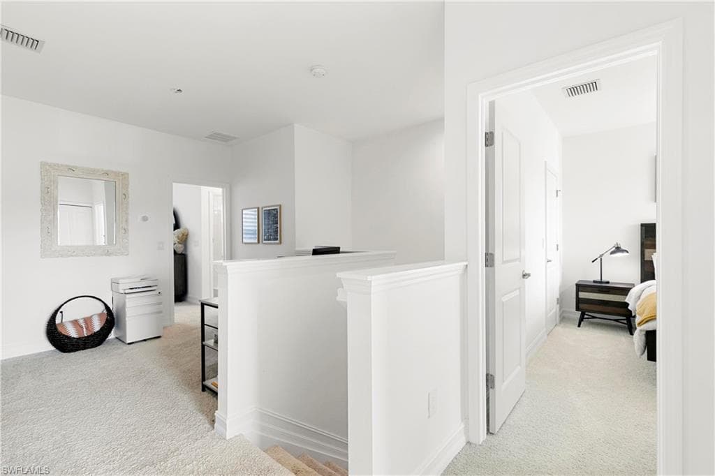 7578 Rockefeller DR, NAPLES FL 34119-20