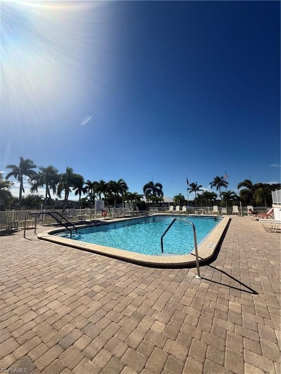 350 Shoreland DR, FORT MYERS FL 33905-15