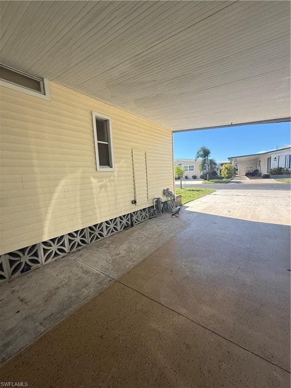 350 Shoreland DR, FORT MYERS FL 33905-19