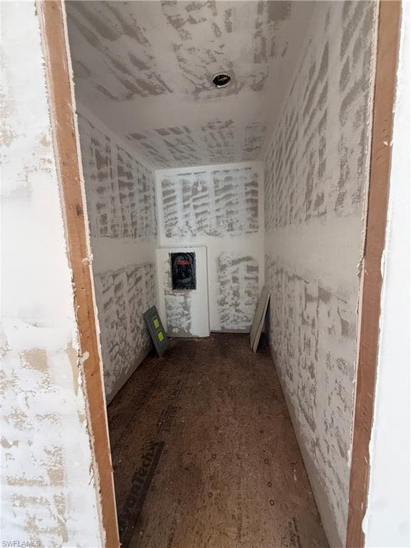 350 Shoreland DR, FORT MYERS FL 33905-32