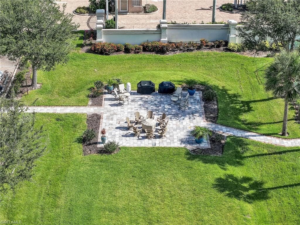 13105 Vanderbilt DR # 909, NAPLES FL 34110-12