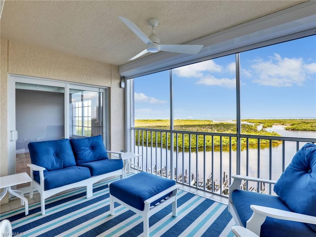 13105 Vanderbilt DR # 909, NAPLES FL 34110-14