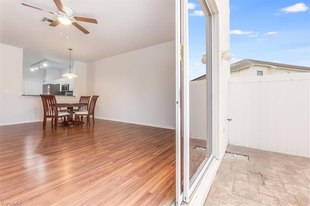 3635 Pine Oak CIR # 102, FORT MYERS FL 33916-20