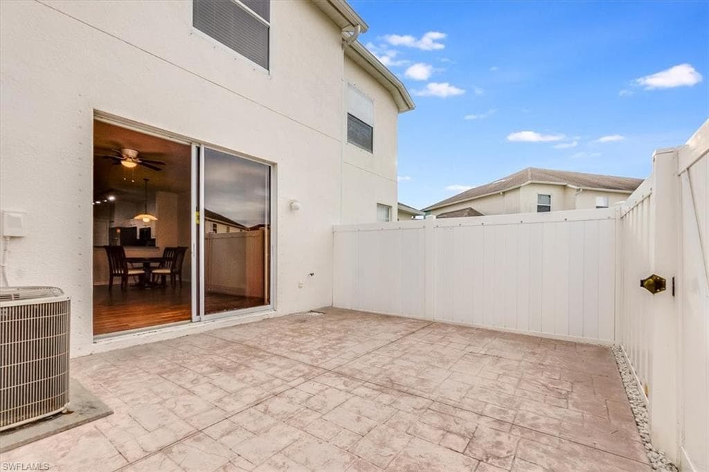 3635 Pine Oak CIR # 102, FORT MYERS FL 33916-19