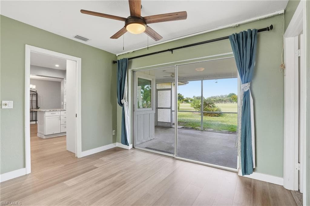 223 Pine Valley CIR, NAPLES FL 34113-8