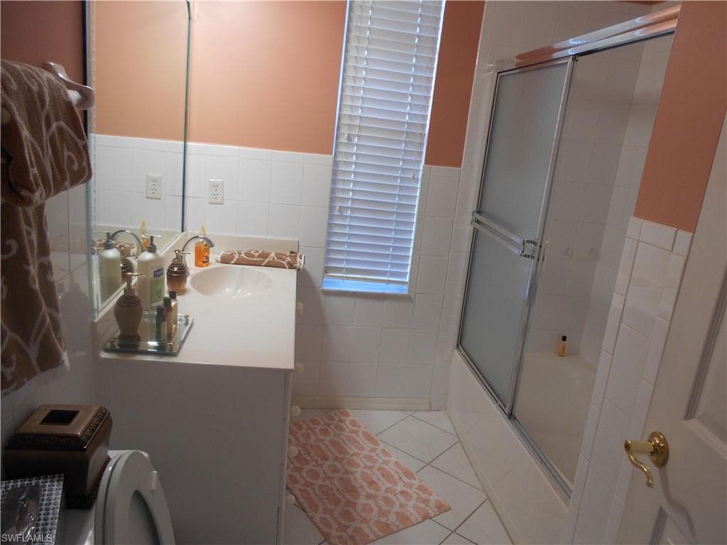230 W Naomi DR # 4702, NAPLES FL 34104-11