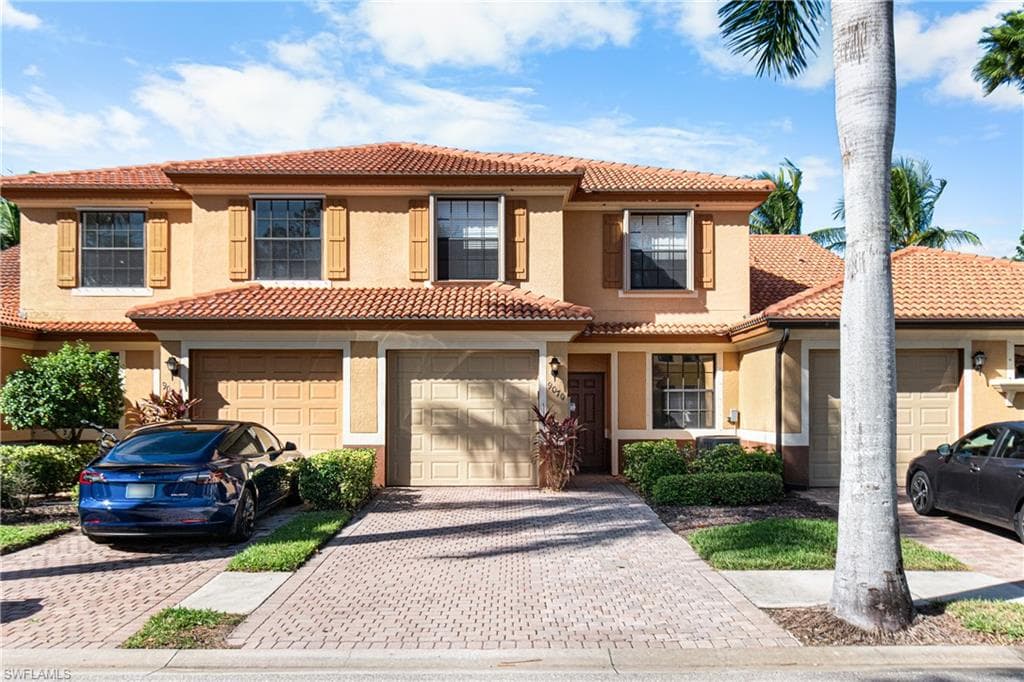 9070 Water Tupelo RD, FORT MYERS FL 33912-7