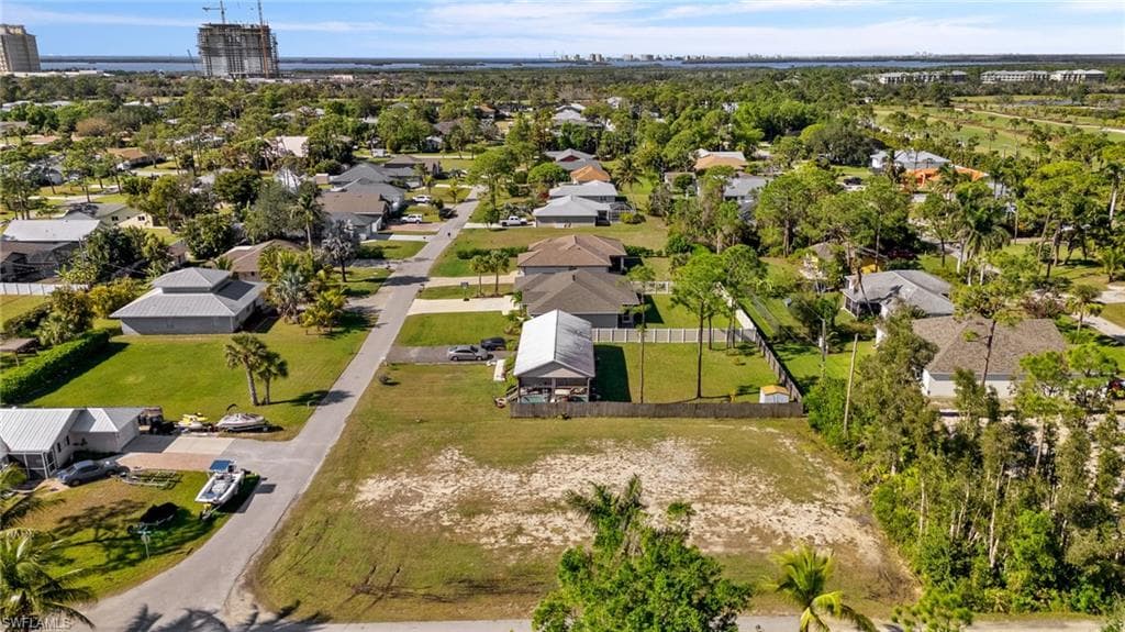 4520 Catalina LN, BONITA SPRINGS FL 34134-4