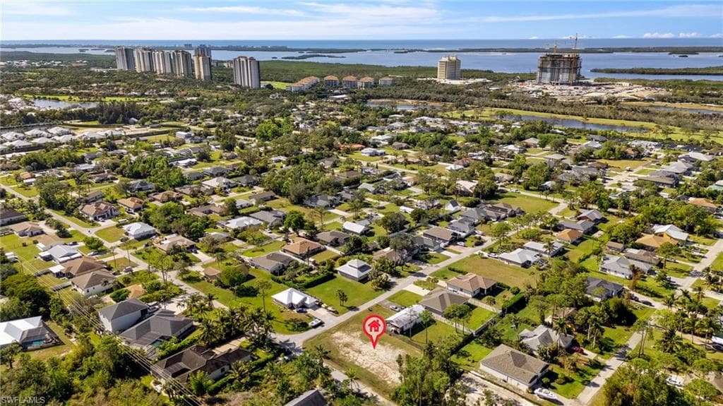 4520 Catalina LN, BONITA SPRINGS FL 34134-8