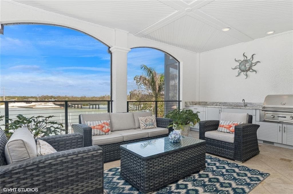 25921 Hickory BLVD # 1, BONITA SPRINGS FL 34134-17