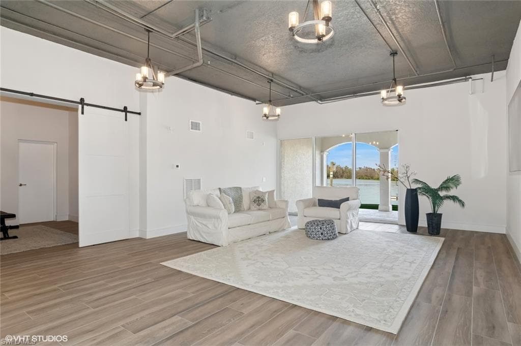 25921 Hickory BLVD # 1, BONITA SPRINGS FL 34134-39