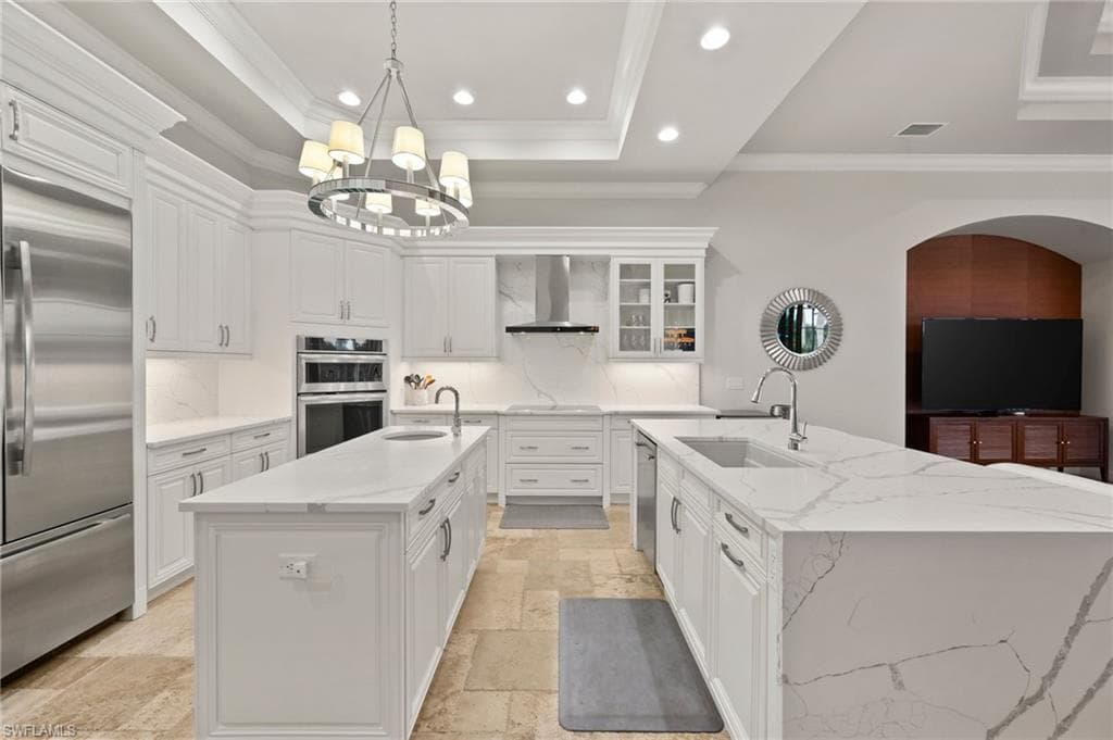 6068 Sunnyslope DR, NAPLES FL 34119-12