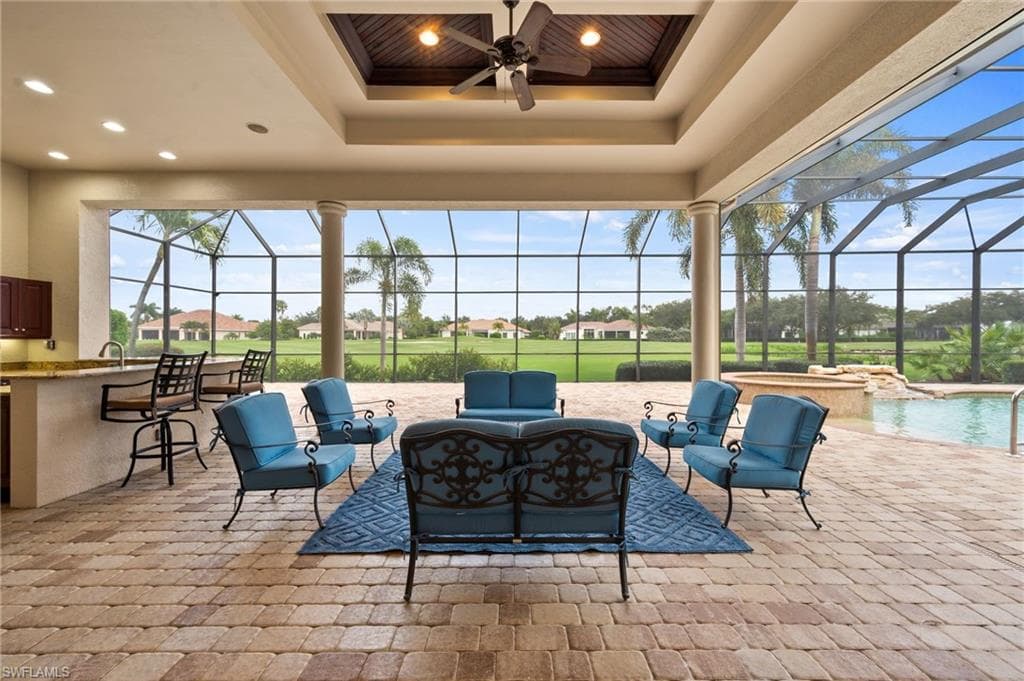 6068 Sunnyslope DR, NAPLES FL 34119-35