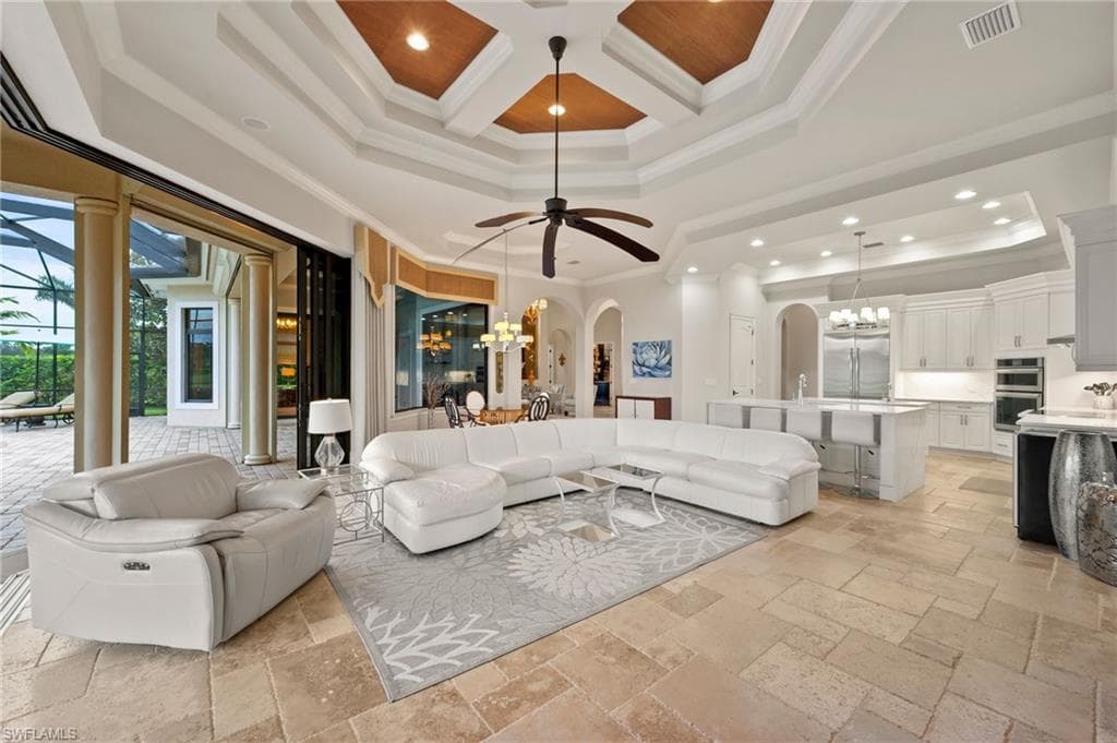 6068 Sunnyslope DR, NAPLES FL 34119-14