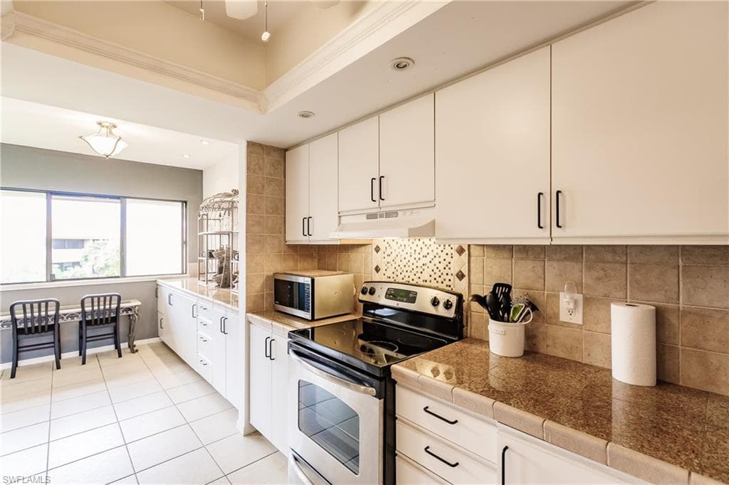 64 4th ST # A208, BONITA SPRINGS FL 34134-8