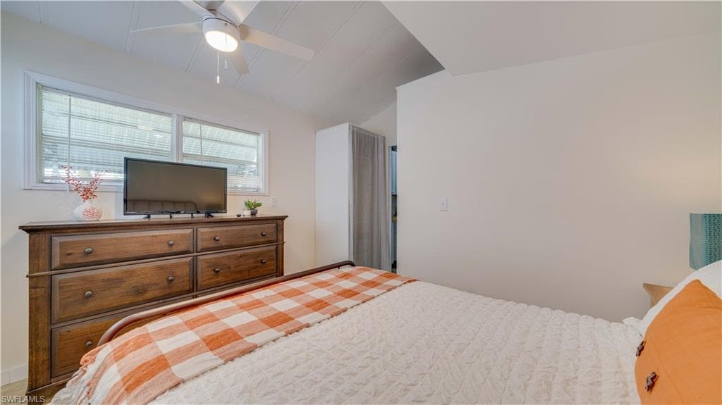 11077 Sunburst LN, FORT MYERS FL 33908-20