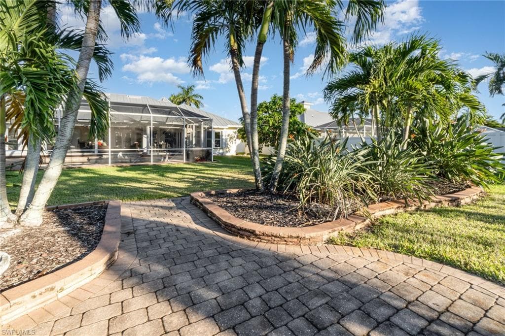 15753 Caloosa Creek CIR-40