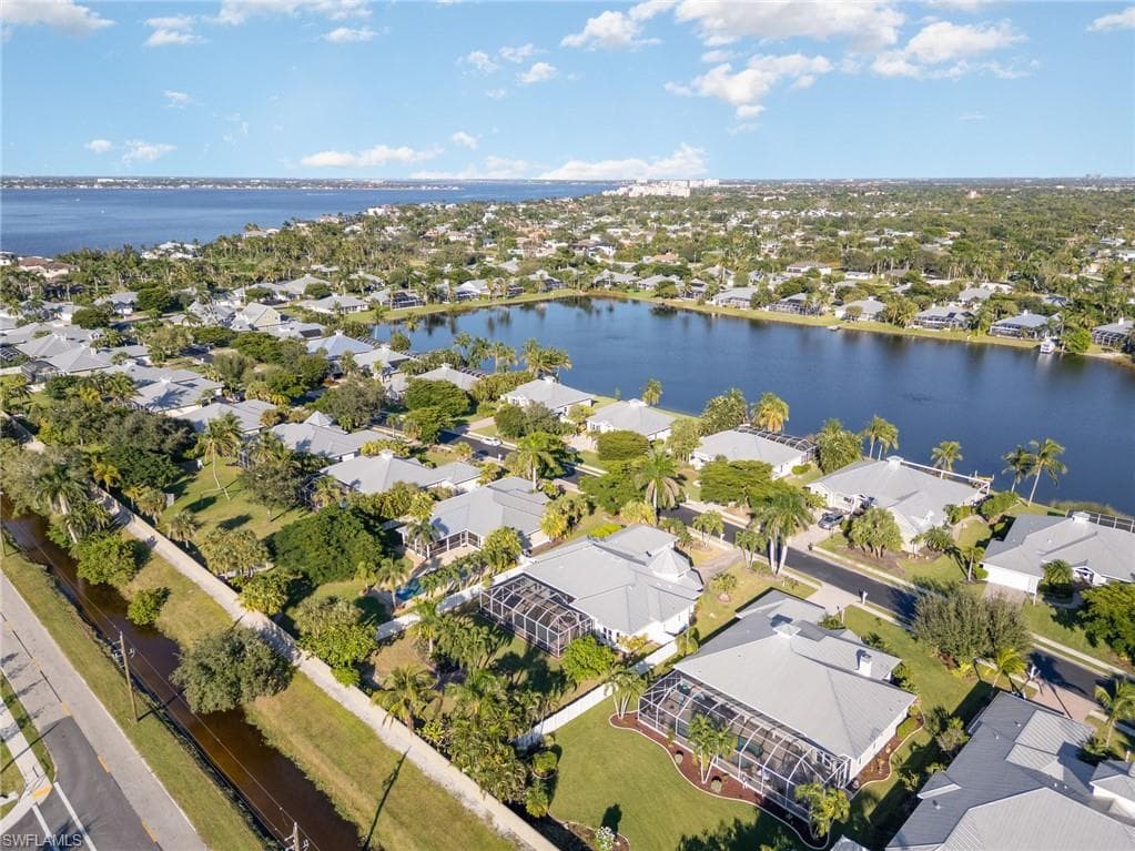 15753 Caloosa Creek CIR-43