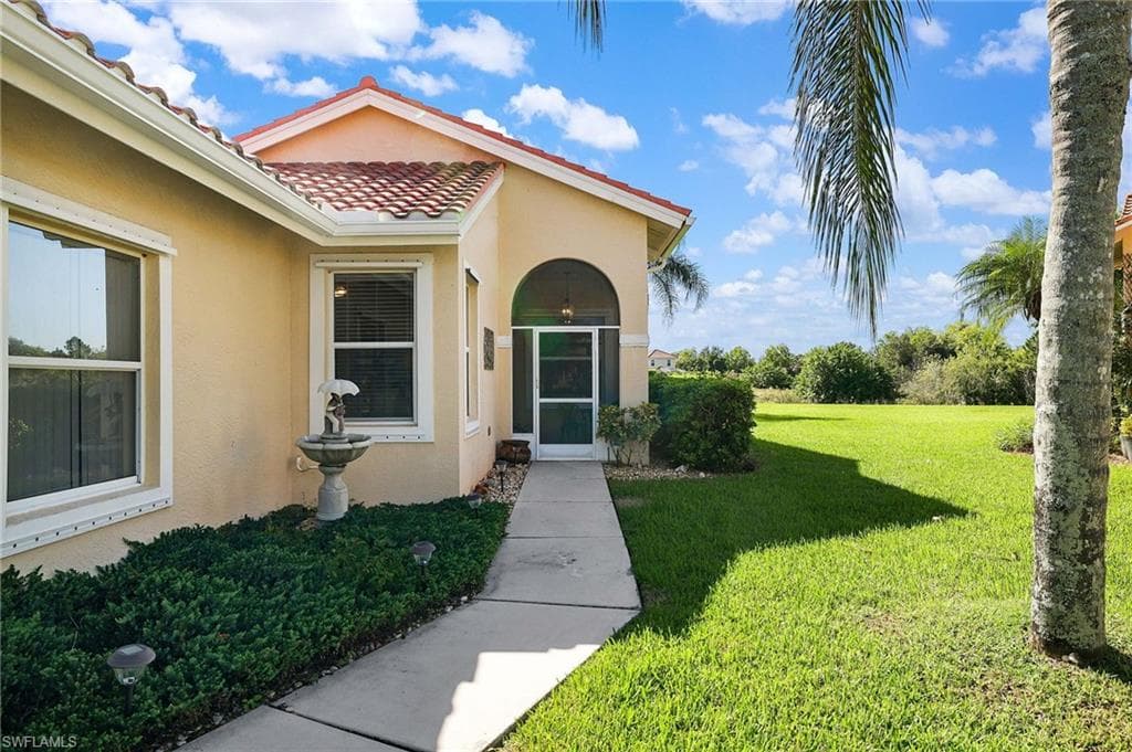 611 Aston Lake CT, LEHIGH ACRES FL 33974-4