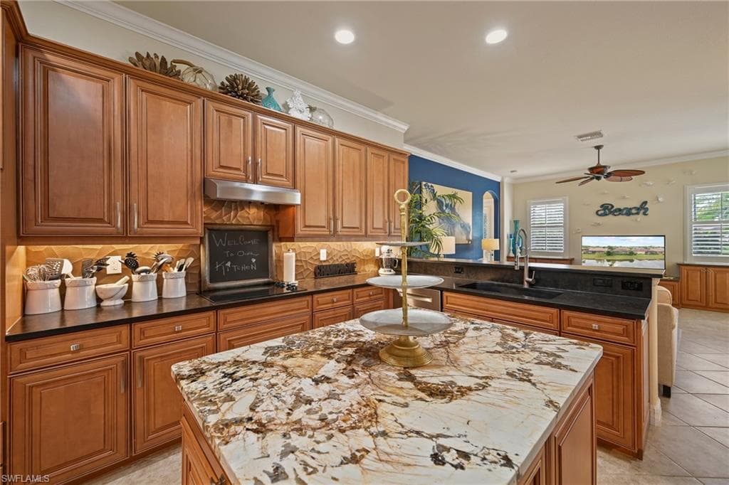 20970 Torre Del Lago ST, ESTERO FL 33928-4