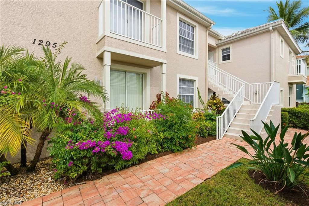 1295 Sweetwater CV 8203-2