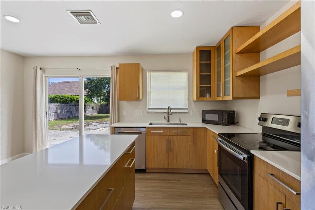 18417 Lee RD, FORT MYERS FL 33967-3