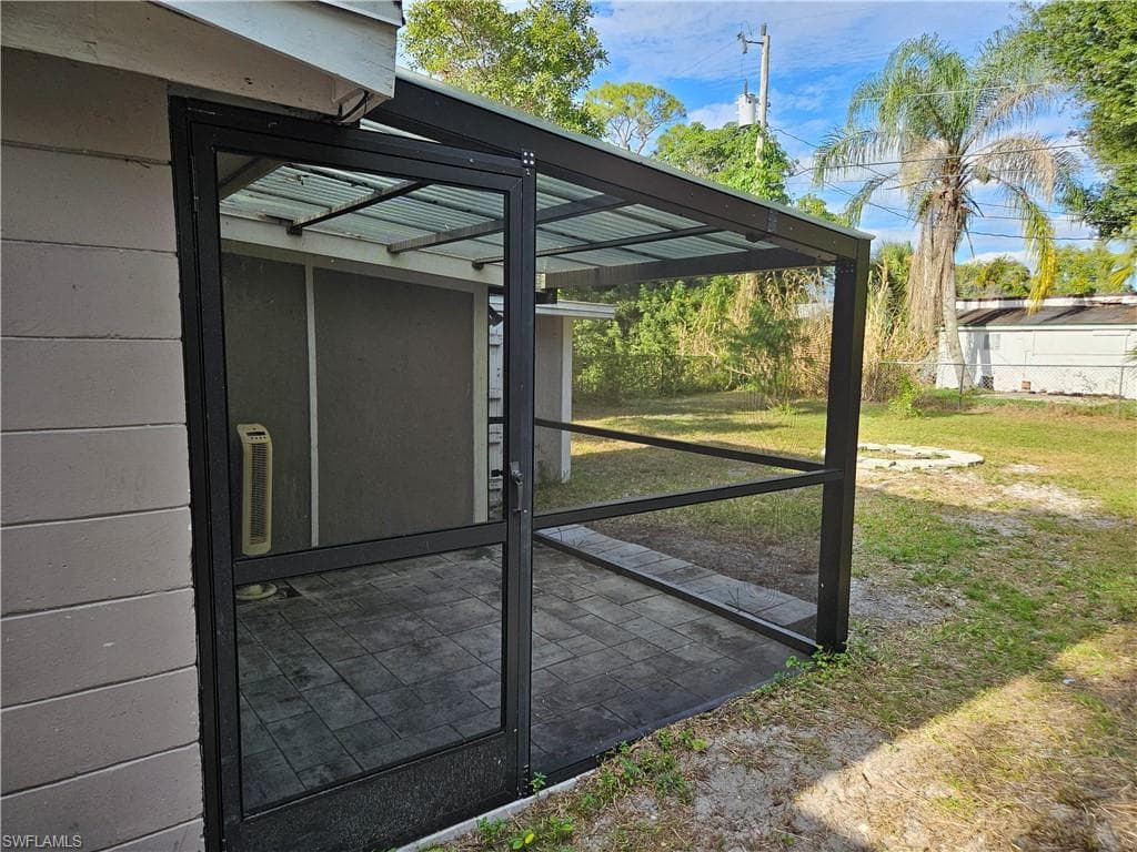 1322 Old Bridge RD, NORTH FORT MYERS FL 33917-22