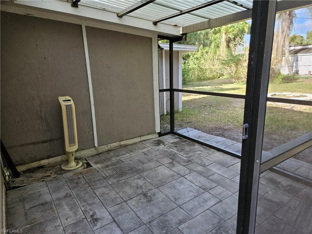 1322 Old Bridge RD, NORTH FORT MYERS FL 33917-23