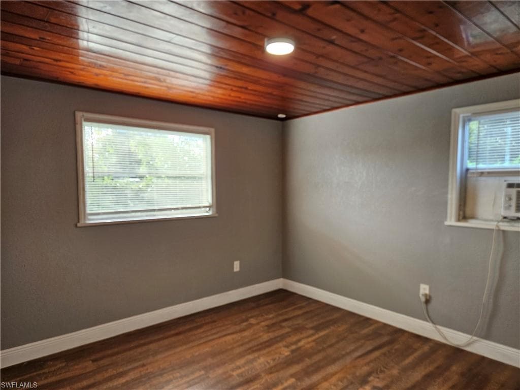 1322 Old Bridge RD, NORTH FORT MYERS FL 33917-17