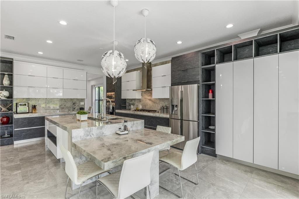 4410 Caldera CIR, NAPLES FL 34119-16