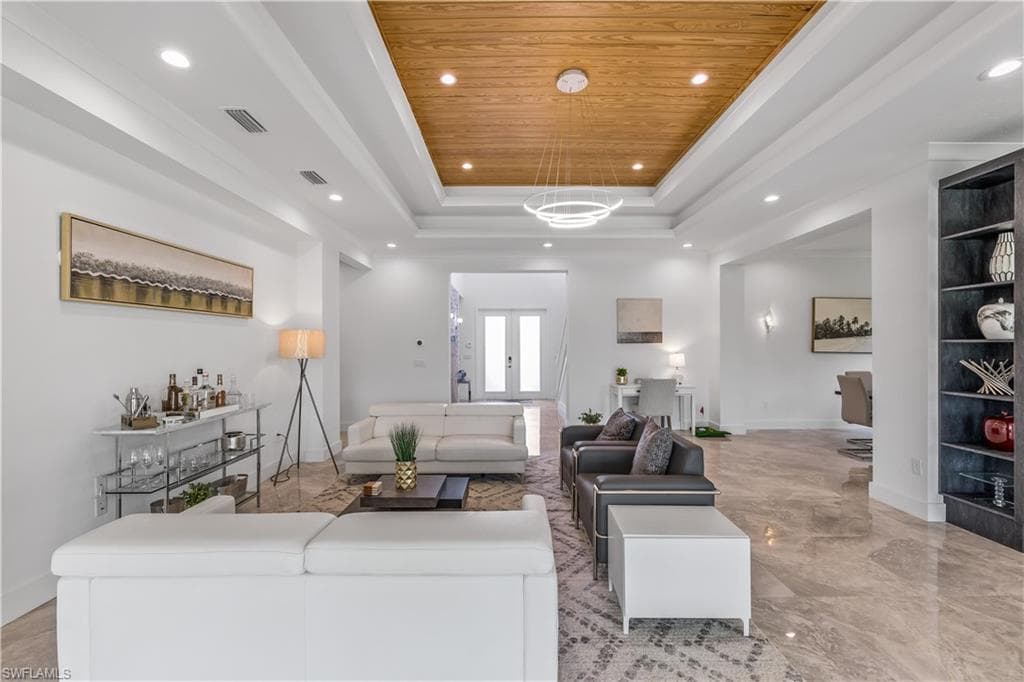 4410 Caldera CIR, NAPLES FL 34119-18