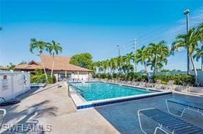 89 Pacific WAY # 89, NAPLES FL 34104-26